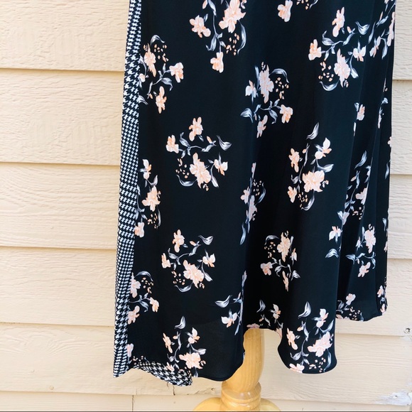 Calvin Klein Floral Patchwork Asymmetrical Skirt - Picture 3 of 7